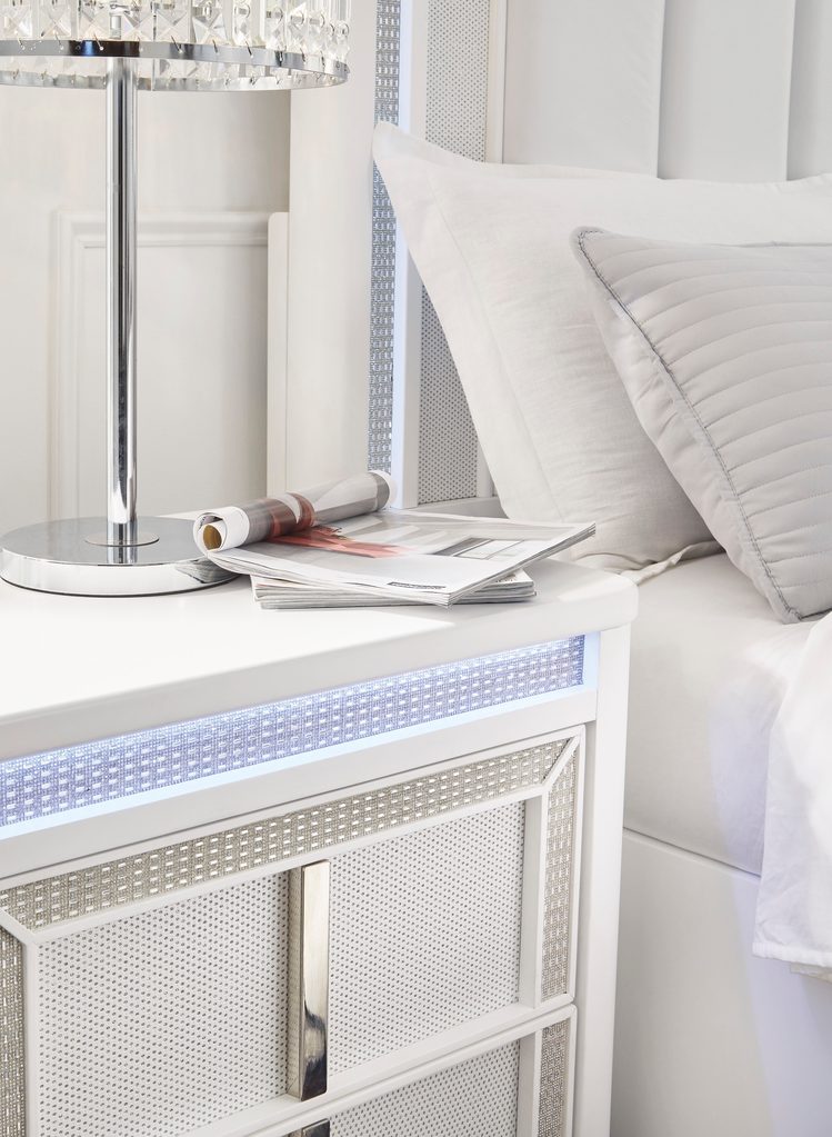 Ashley B822 - Bedroom Set Queen, King