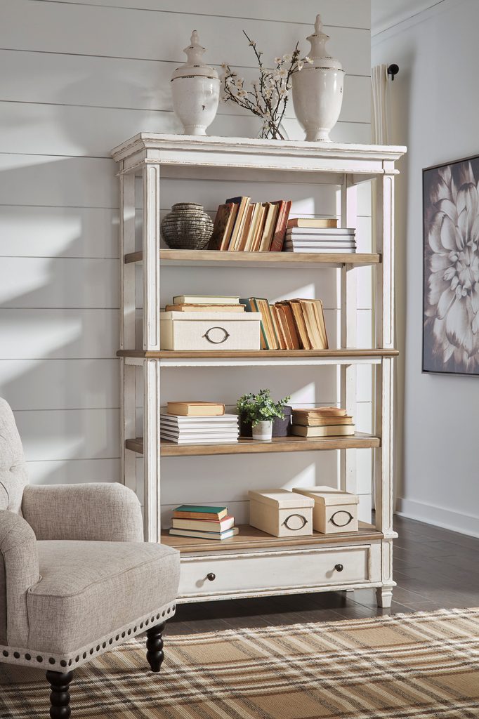 70 - Bookcase