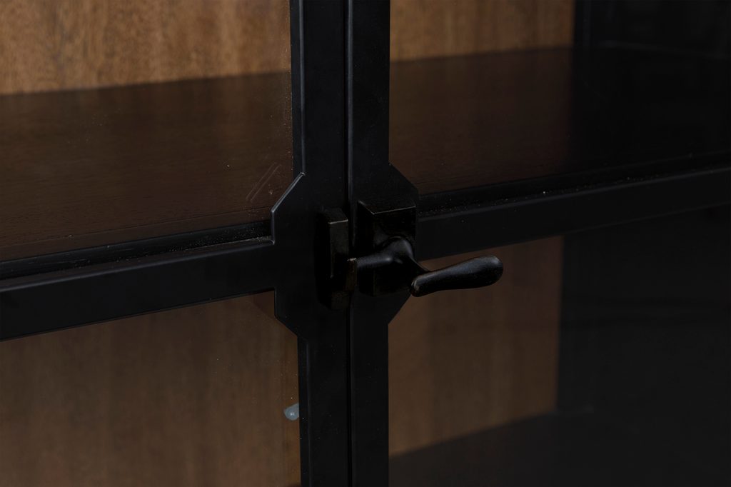 376 - Display Cabinet